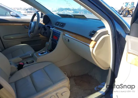 2008 Audi A4 2.0T z USA, uszkodzony, nr VIN WAUDF78E98A062511